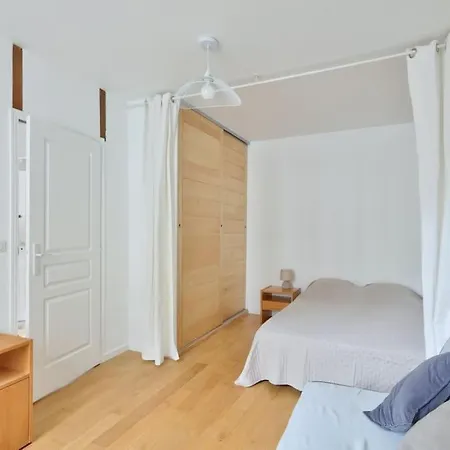 Studio Elegant A Deux Pas De La Place De La Nation Apartment Paris