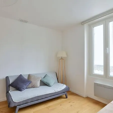 Studio Elegant A Deux Pas De La Place De La Nation Apartment