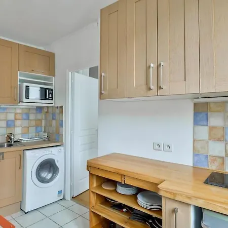 Apartment Studio Elegant A Deux Pas De La Place De La Nation Paris