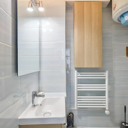 Apartment Studio Elegant A Deux Pas De La Place De La Nation